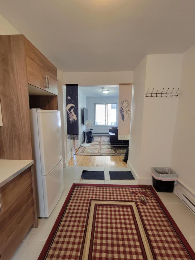 Small Condo In Montreal -Fast Wifi Eksteriør billede