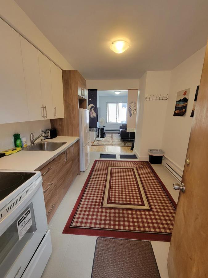 Small Condo In Montreal -Fast Wifi Eksteriør billede