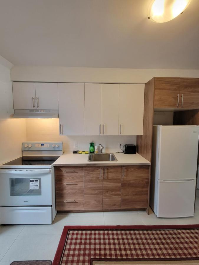 Small Condo In Montreal -Fast Wifi Eksteriør billede